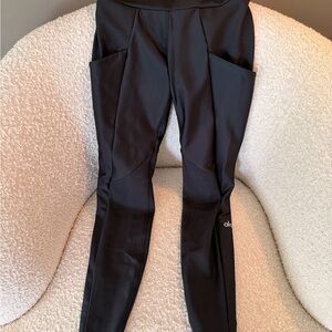 ALO Yoga Jet Black High-Waist Leggings with Pockets